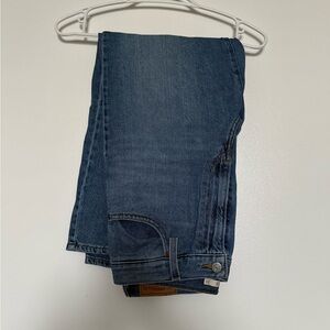 Womens Levi’s High waisted mom jean